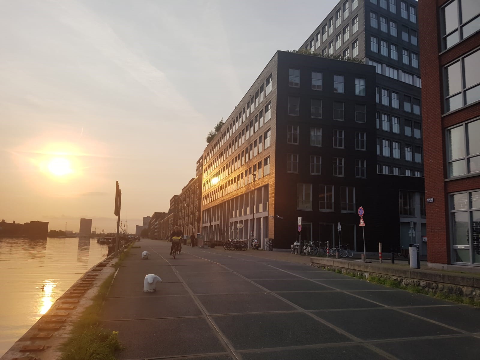 Contact Partners For Innovation Contact Partners For Innovation